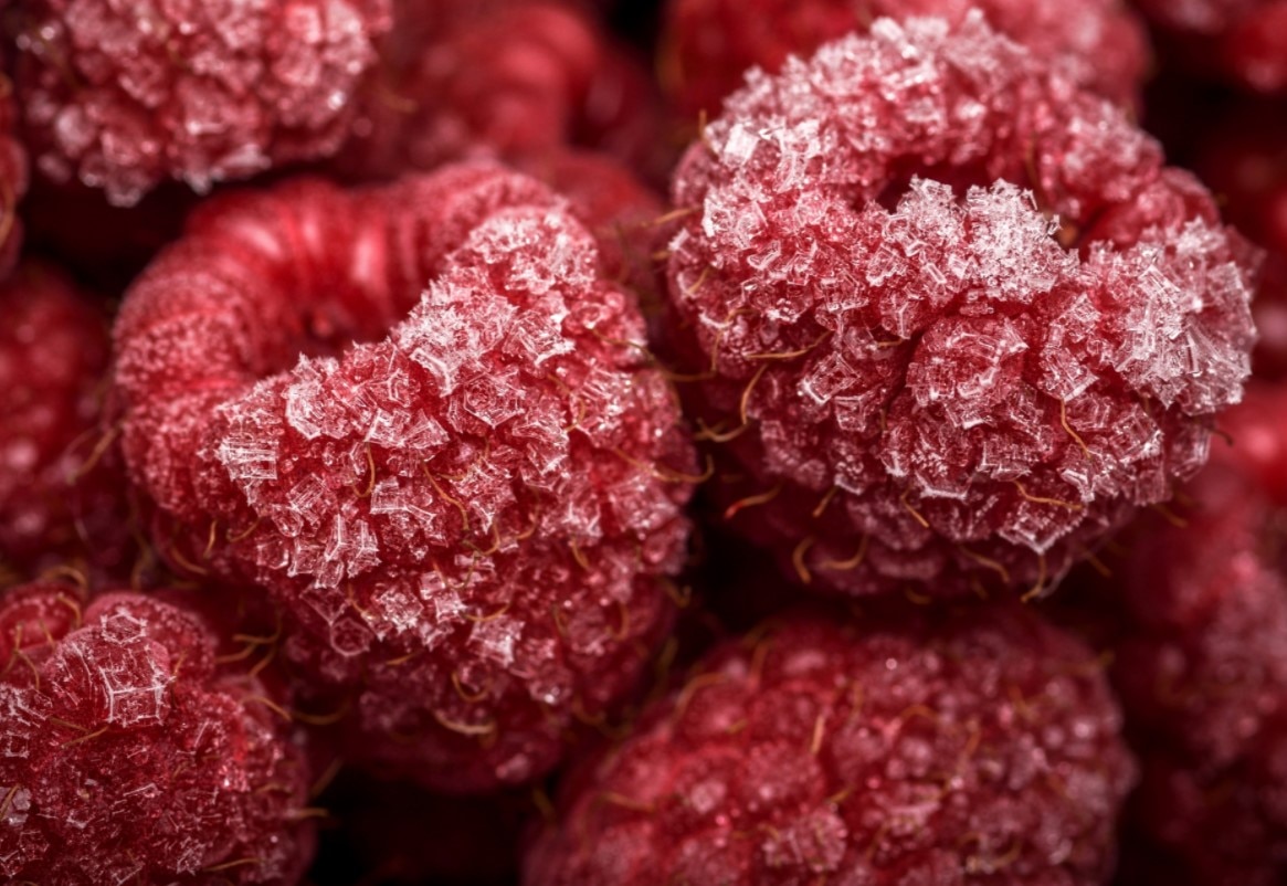© Unsplash / Angel Sinigersky Framboises surgelées
