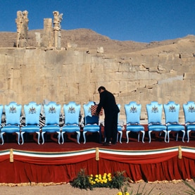 ©Abbas Magnum Photos_titel-par106676.png