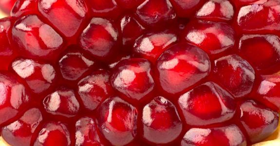 Cette pulpe rouge et gorgée d’antioxydants intéresse beaucoup la recherche.