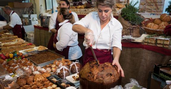 Un élément du patrimoine culinaire italien qu’il s’agit de défendre et de promouvoir, comme ici à la Golosaria de Milan, en novembre 2013