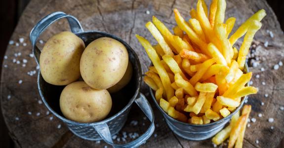 La qualité nutritionnelle d’une frite peut se déduire de sa couleur. Privilégiez le jaune canari !
