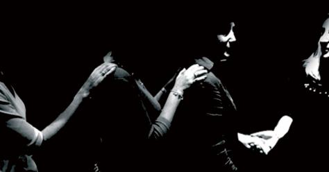 ©Dans le noir 2012_Entree-dans-le-noir_copyright_.jpg